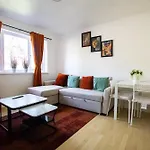 1 Bedroom Apartment In Birmingham City Centre